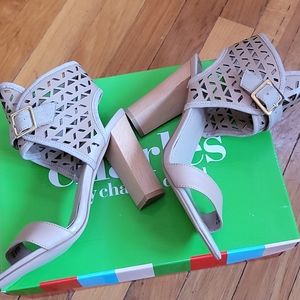 ‼️🆕️‼️Charles David Juno Microsuede Leather Sandal